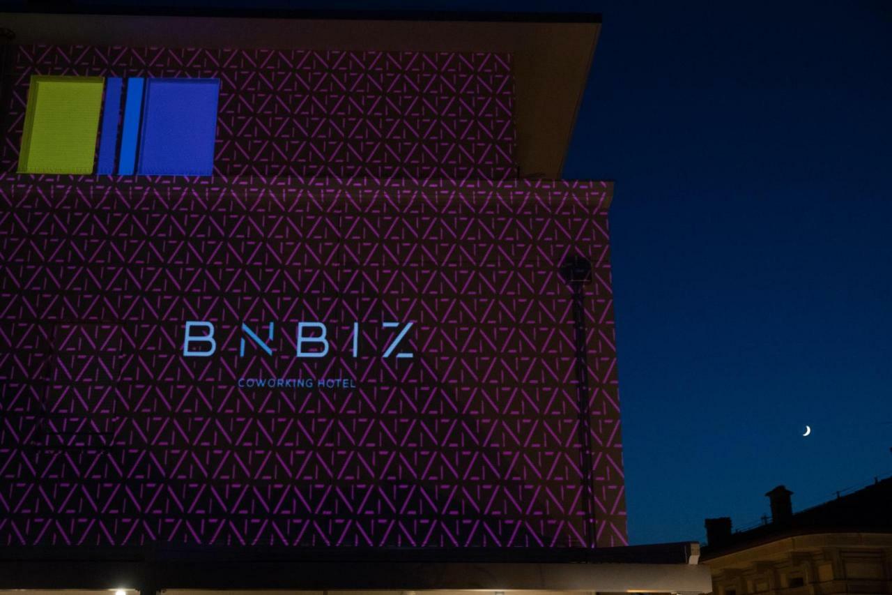 Bnbiz - Coworking Hotel Fiorenzuola d'Arda Exterior photo